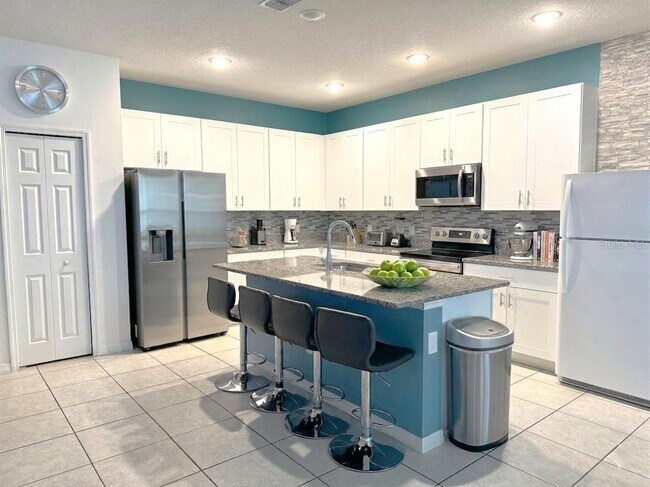 Foto del edificio - 239 Tarpon Bay Blvd