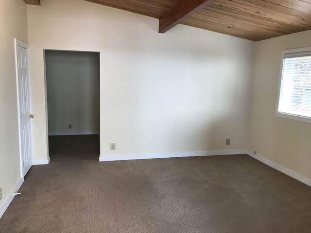 Building Photo - 27571 Sandy Shores Dr SW