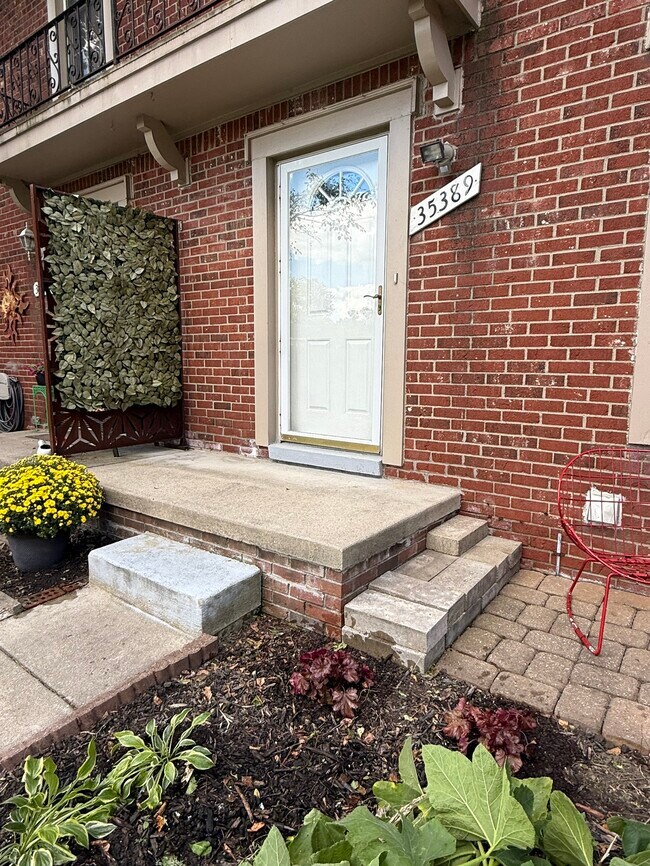 Foto del edificio - 35389 Tall Oaks Dr