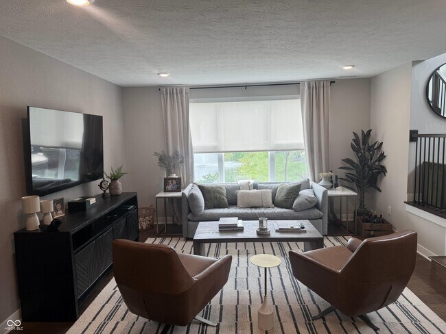Foto del edificio - 11567 Huffington St