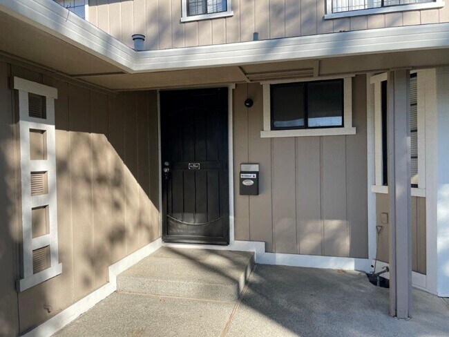 Foto del edificio - 4 br, 2 bath House - 132 W. Woodland Avenue