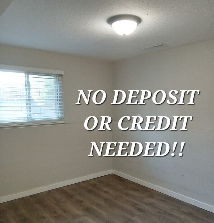 Foto principal - 3136 Moonbeam Cir S