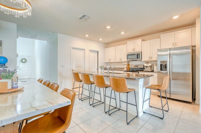 Foto del edificio - 111 Rain Lily Ave