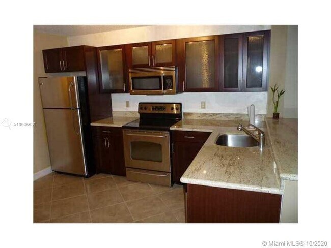 Foto del edificio - 10111 W Sunrise Blvd