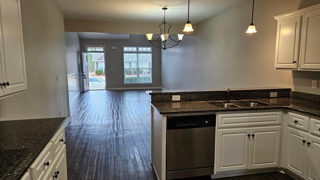 Building Photo - 108 Brow Tine Ct