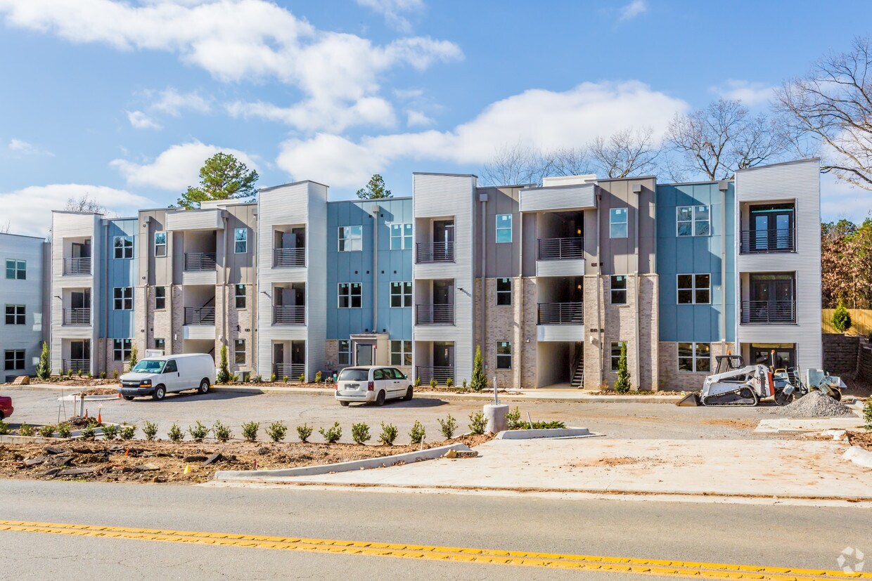 Ascent at Aldersgate Apartments Little Rock, AR