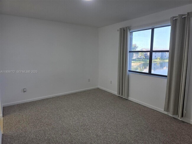 Foto del edificio - 1500 Jefferson Dr