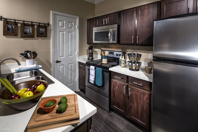 Foto del edificio - 4750 E Cherry Creek S Dr