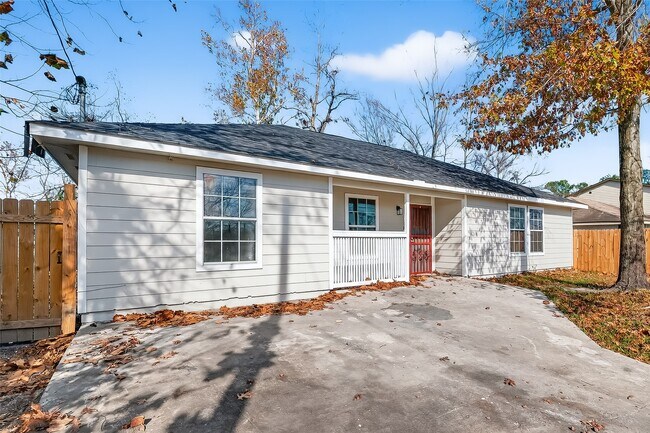 Foto del edificio - 7437 Bywood St