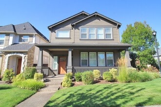 Building Photo - 13490 SW Calabash Terrace