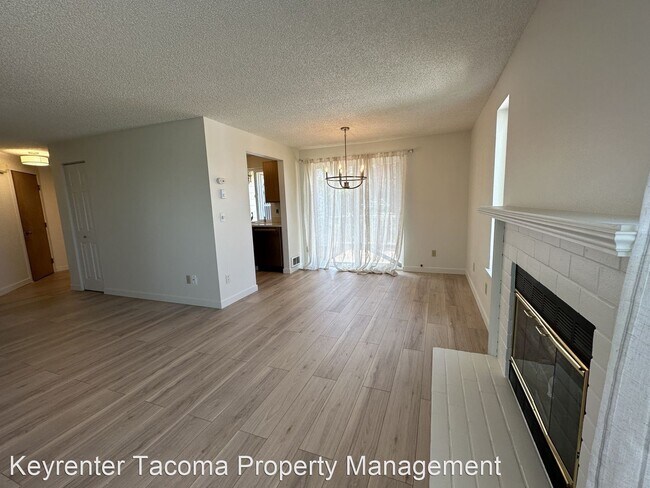 Foto del edificio - 2 br, 1 bath House - 3422 N Bristol St