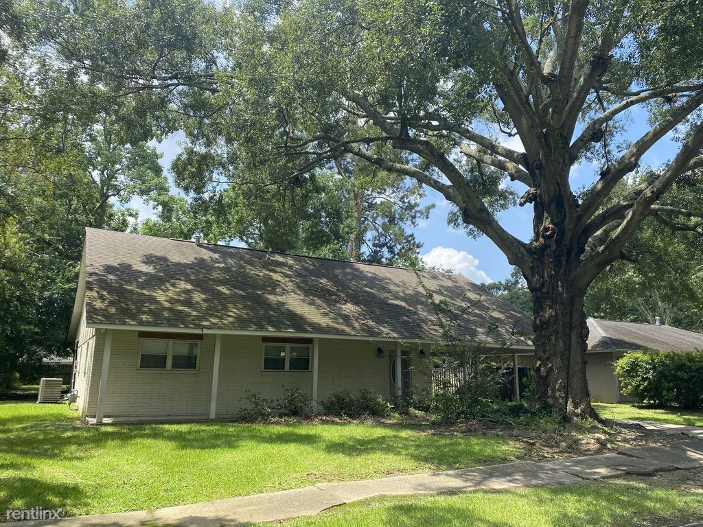 Primary Photo - 4 br, 2 bath House - 9724 Judi Ave