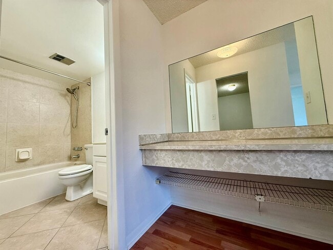 Building Photo - 7173 Orange Dr