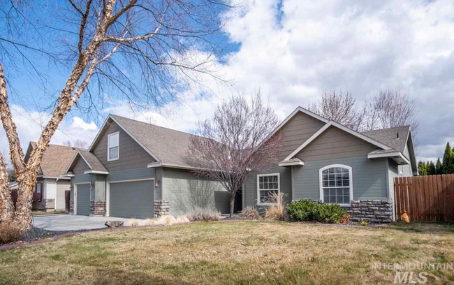 Building Photo - 218 S Parkinson Pl