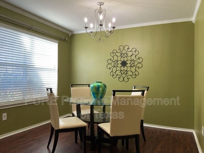 Building Photo - 108 Covey Ln