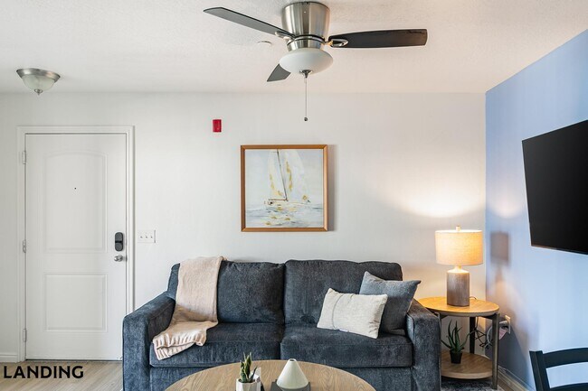 Foto del edificio - 5657 W Barn Rd