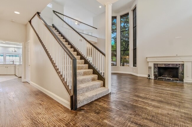 Building Photo - 102 Pebble Beach Dr