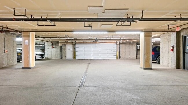 Building Photo - 9905 William Jones Cir