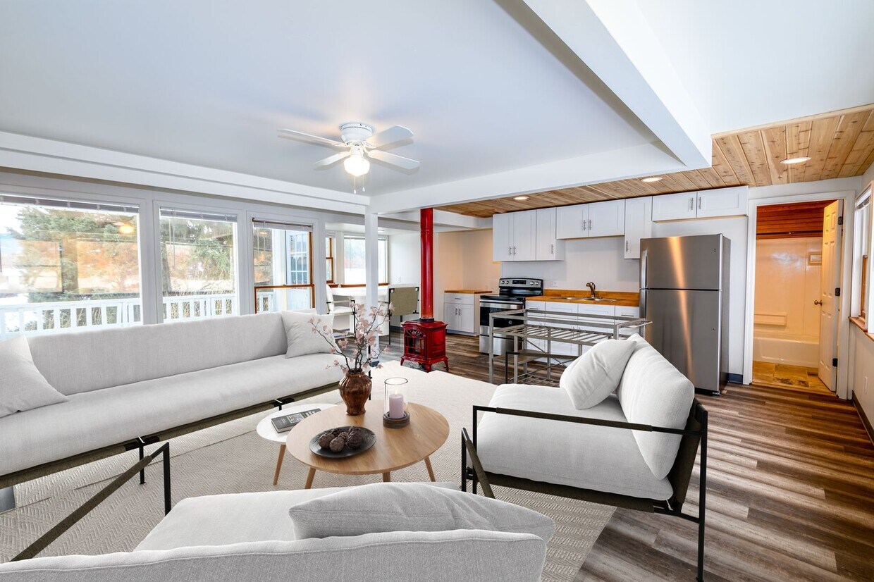 Foto principal - 1422 S Willson Ave