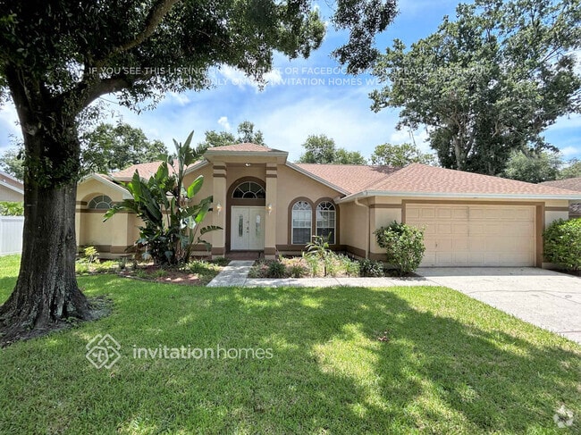 Building Photo - 3220 Pine Club Dr