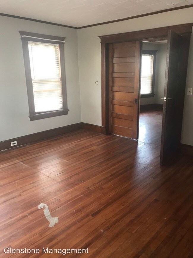 191 Buckingham St, Waterbury, CT 06710 Room for Rent in Waterbury, CT