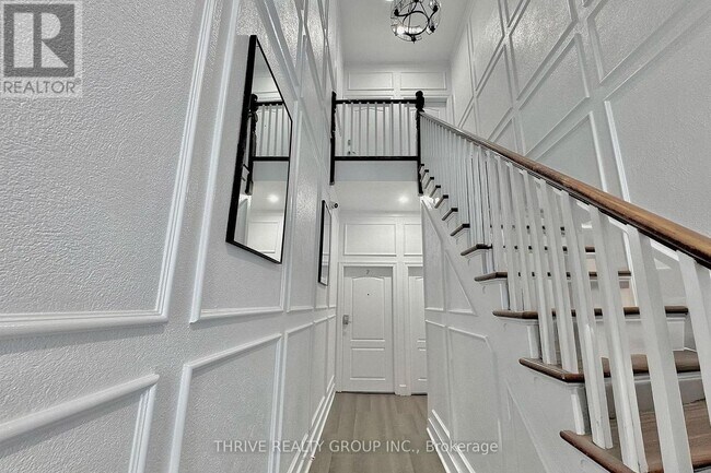 Photo du bâtiment - 140 Ridout St S