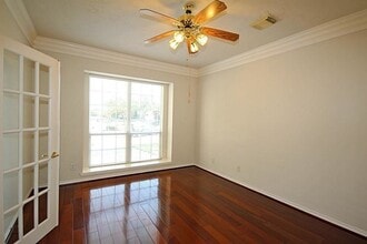 Building Photo - 3018 Ravensport Dr