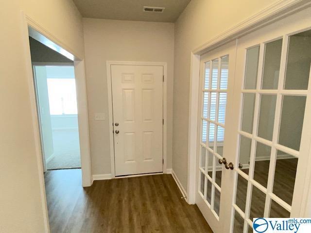 Building Photo - 115 Rose Valley Dr