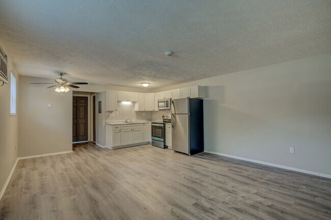 Foto del edificio - 824 Clough Pike