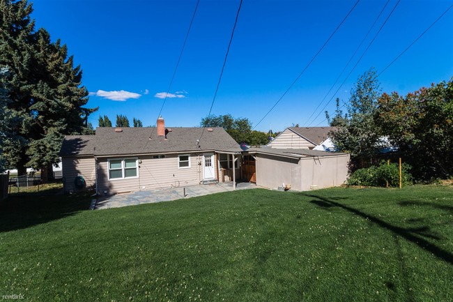 Foto del edificio - 5 br, 2 bath House - 3408 W Lincoln Ave
