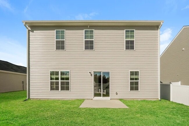 Building Photo - 504 Jack Pine St