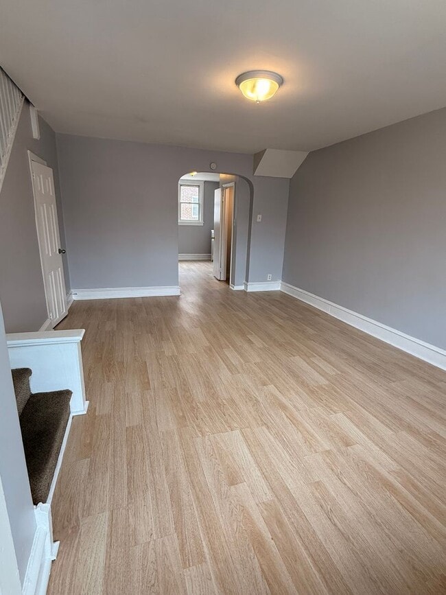 Building Photo - Charming 3 Bedroom Home for Rent
