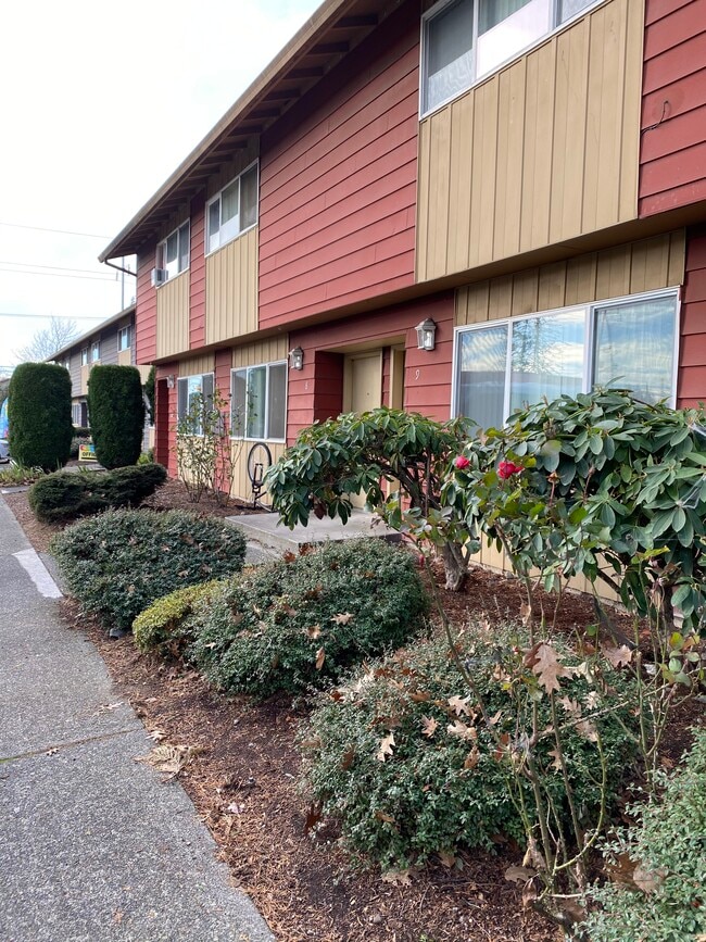 Rockwood Terrace Apartments in Washougal, WA
