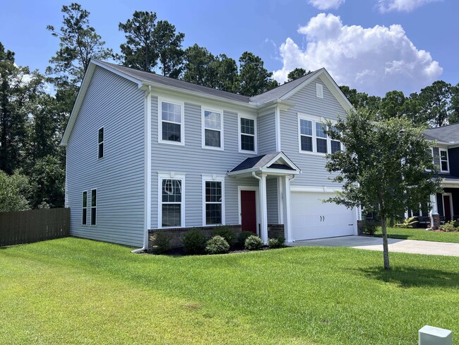 Building Photo - 390 Southwilde Way