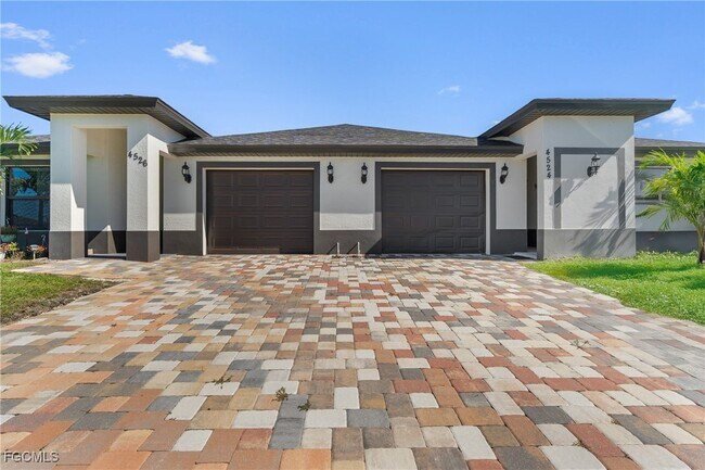 Building Photo - 4524 20th St SW