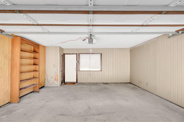 Building Photo - 10639 Boedeker St