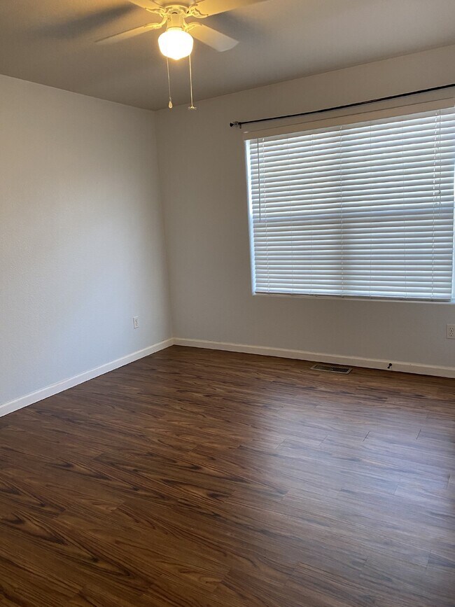 Photo - 2 Bedroom - Monetrey Apartment