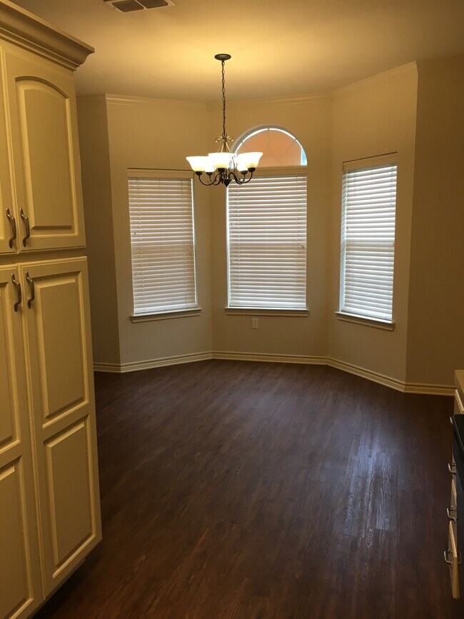 Foto del edificio - 6222 Ashton Ct