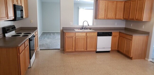 Building Photo - 13223 W Desert Rock Dr