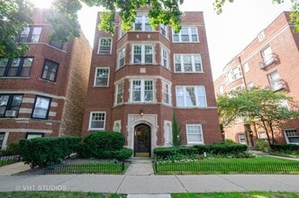 Building Photo - 734 Hinman Ave