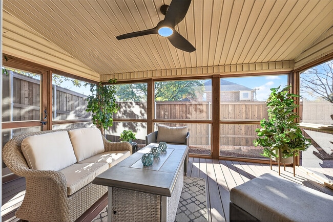 Building Photo - 9805 Airline Rd