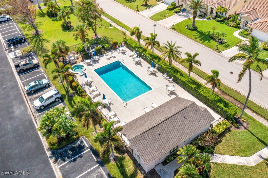 Foto principal - 16321 Kelly Woods Dr