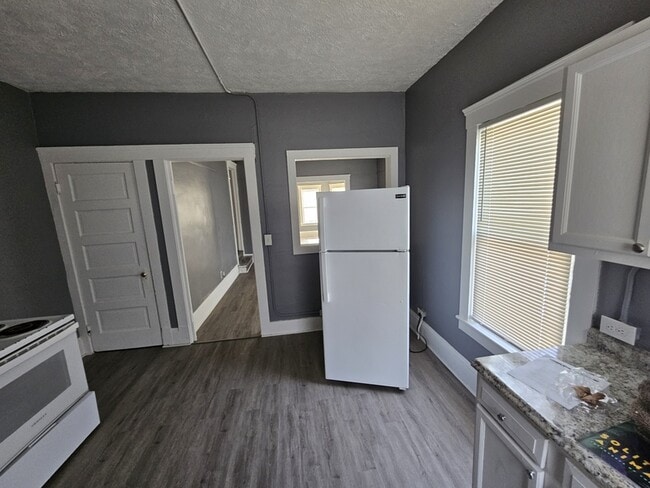 Foto del edificio - 2810 Woodbridge Ave