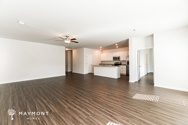 Building Photo - 375 Augustine Dr