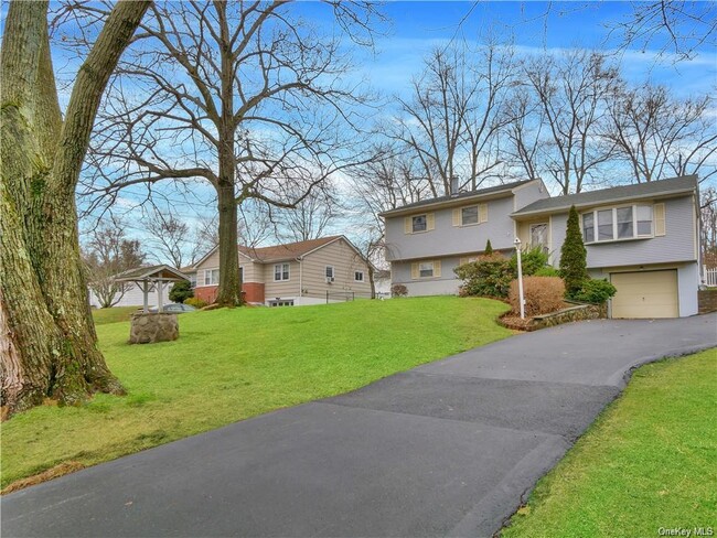 Building Photo - 10 Hillside Terrace