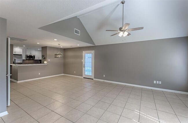 Building Photo - 3607 Hampstead Ct