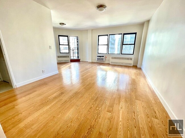 Building Photo - EAST 36 STREET