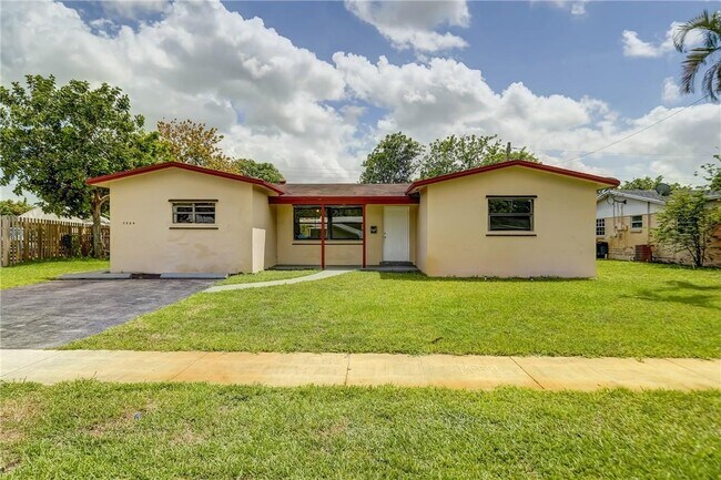 Foto del edificio - 5804 NW 14th St