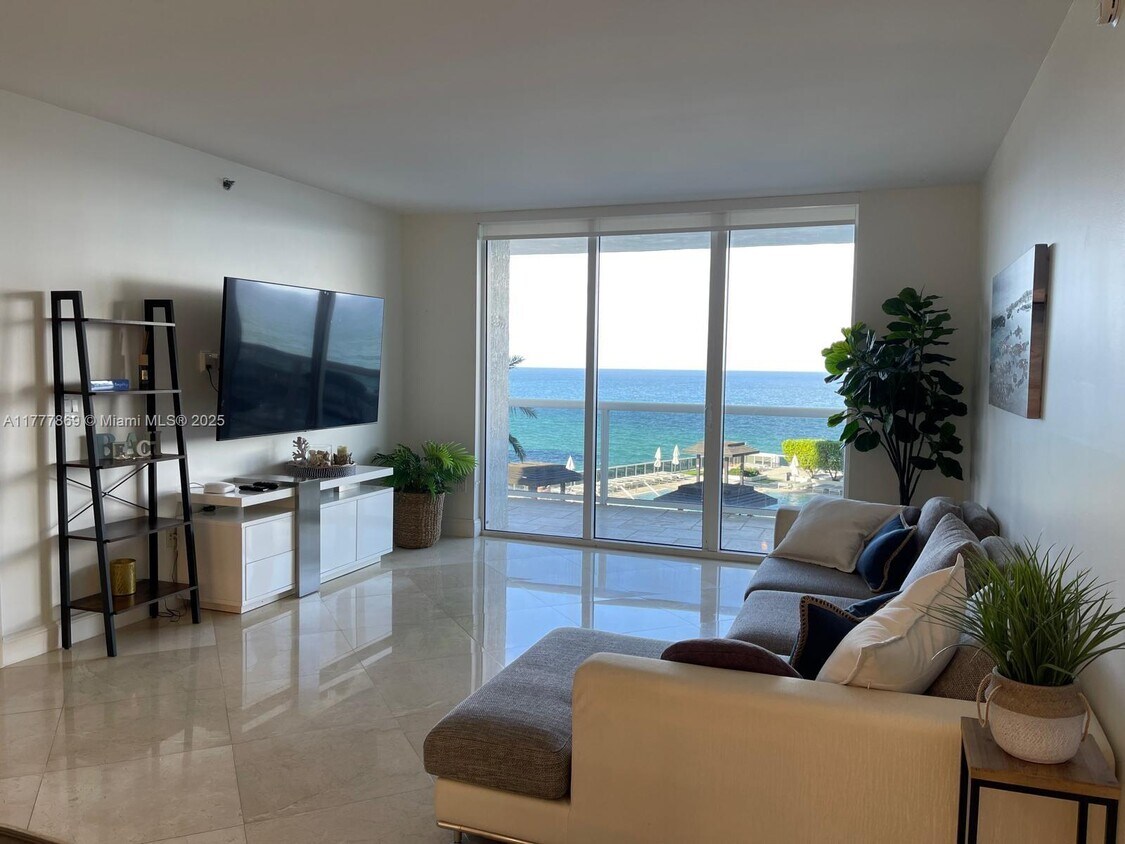 Foto principal - 1800 S Ocean Dr