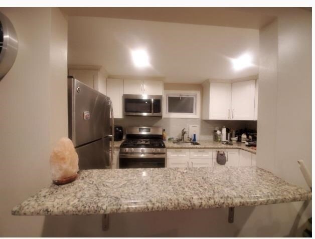 Foto del edificio - 5712 Broadway